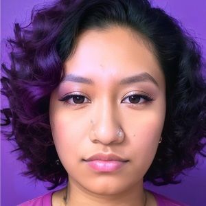 Meet your Posher, Elaine